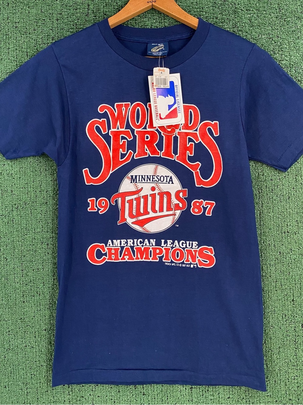 New VTG 1987 Minnesota Twins World Series Champions MLB T-Shirt Women’s XXS